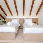 Olea Luxury & سبليت