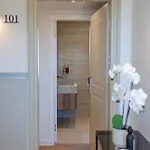 Olea Luxury & فندق مبيت وإفطار 3*