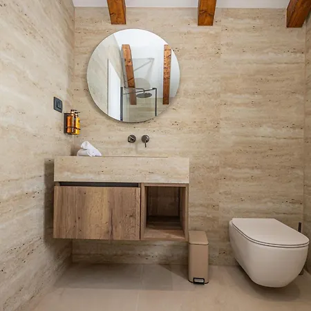 לינה וארוחת בוקר Olea Luxury & ספליט