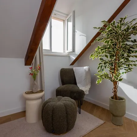 לינה וארוחת בוקר Olea Luxury & ספליט