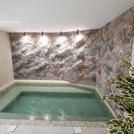 Olea Luxury &