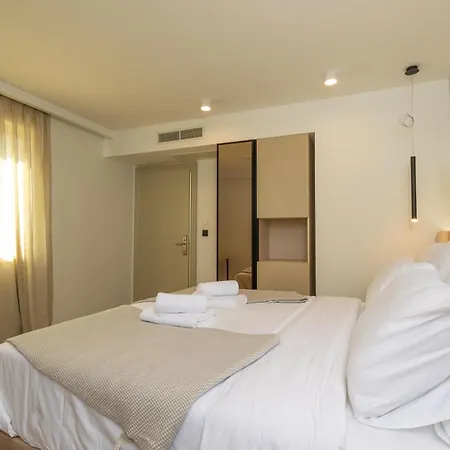 Olea Luxury & سبليت