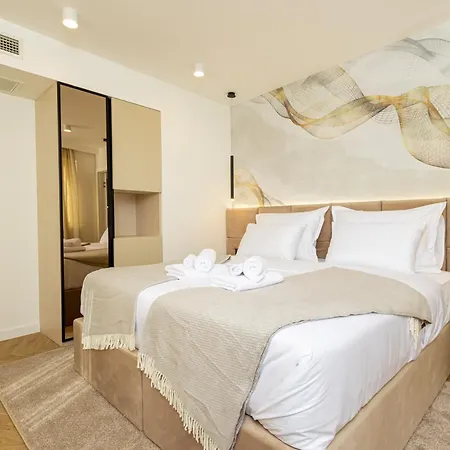 Olea Luxury & לינה וארוחת בוקר ספליט