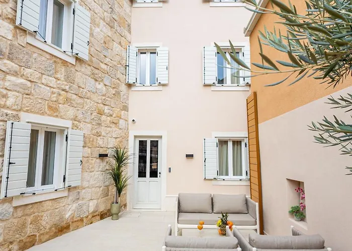 Olea Luxury & 4* Split